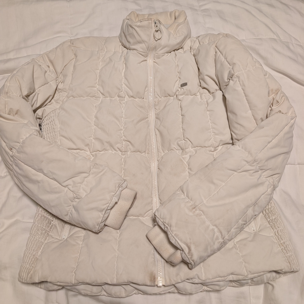 Lacoste Women's Cream Puffer Jacket
